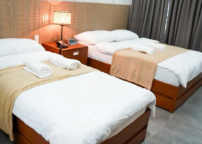 Hotel Oyo 1168 Gimaca Boutique Hotel&cafe