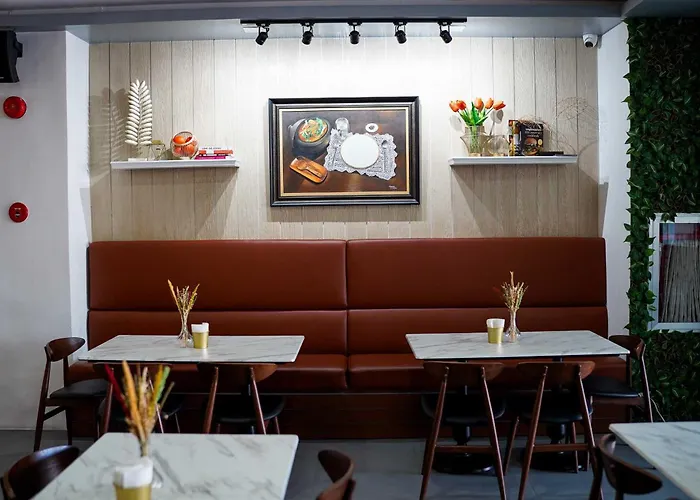 Oyo 1168 Gimaca Boutique Hotel&cafe