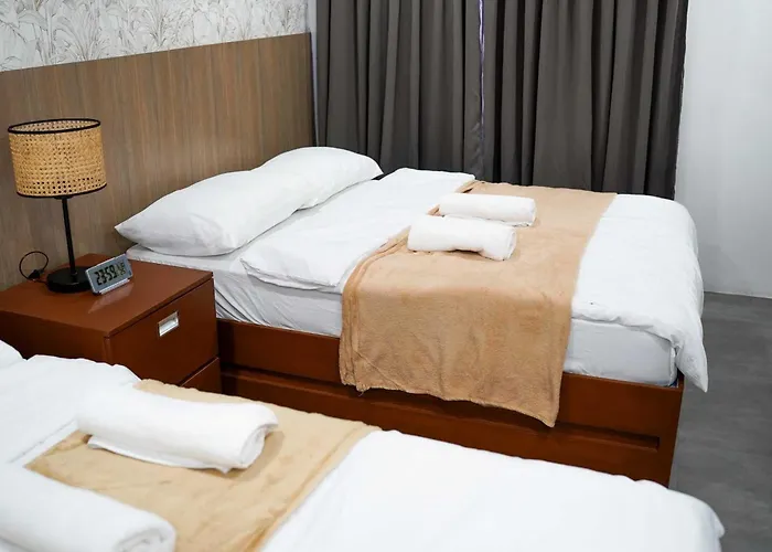 Hotel Oyo 1168 Gimaca Boutique Hotel&cafe