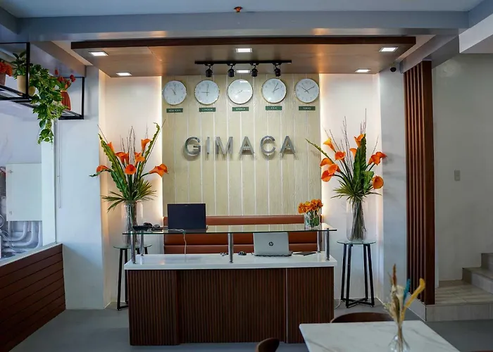 Oyo 1168 Gimaca Boutique Hotel&cafe Hotel